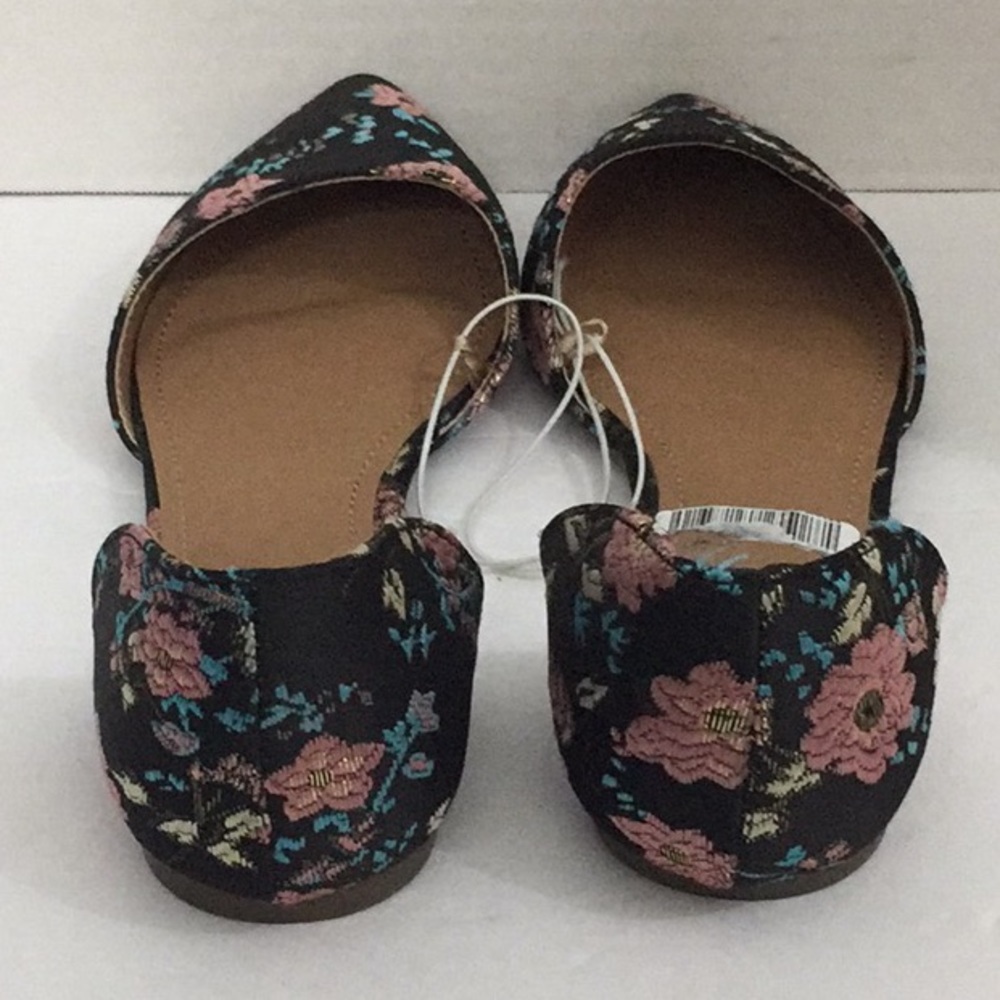 ❤️Report Floral Print Flats❤️ - Picture 5 of 8